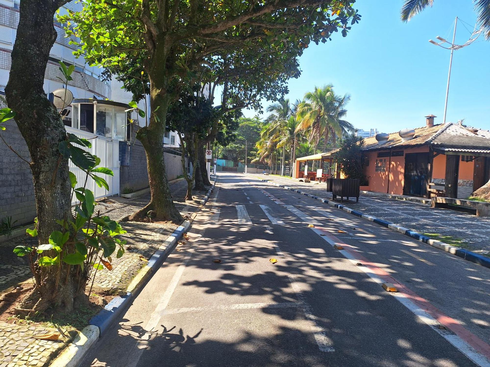 Duplex Pe Na Areia, Praia Do Tombo - Guaruja/Sp. Exterior foto